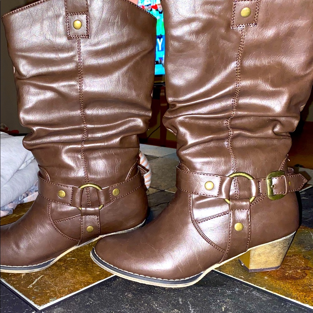Refresh western cowboy boot!
